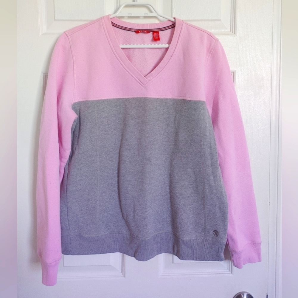 IZOD women's pullover sweater